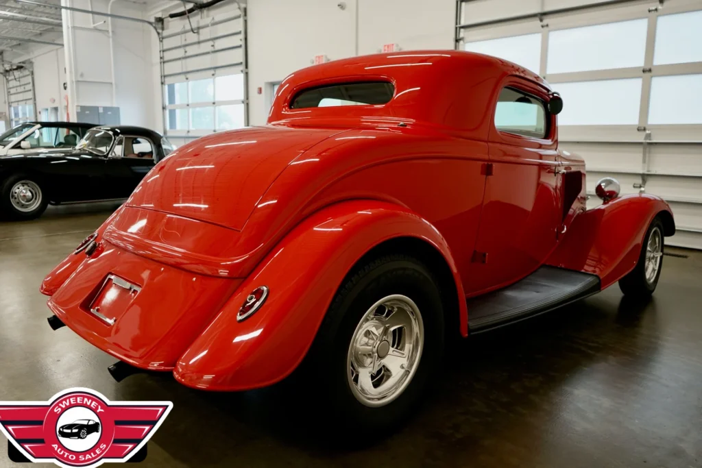 1934 Ford Deluxe 3 Window Coupe